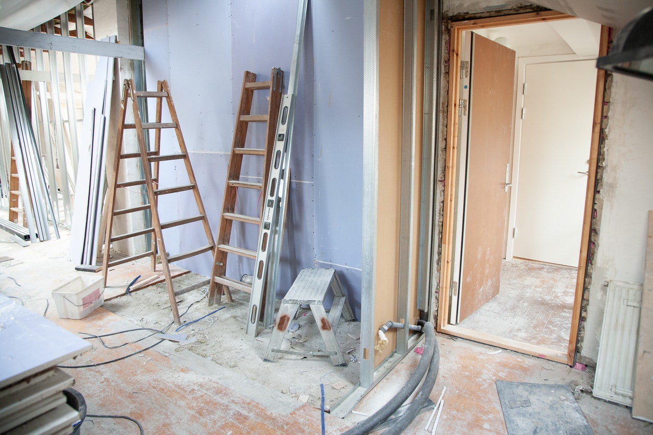 Confined Space Training Course: Keeping You Safe at Home Construction Sites