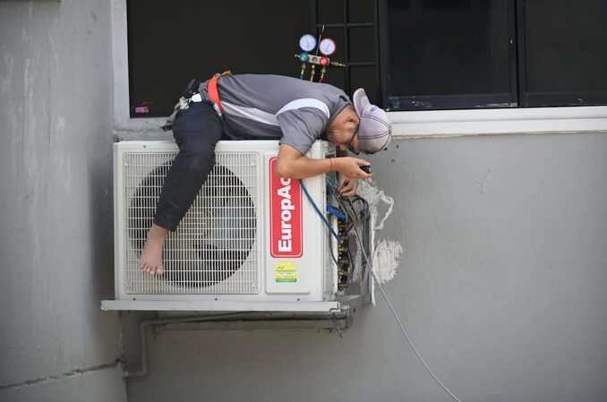 What Homeowners Should Know Before Calling an HVAC Expert